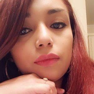 Meet your Posher, Daniela